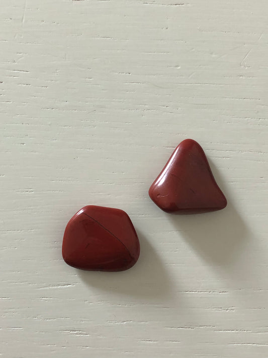 Red Jasper Tumbled Stone